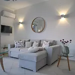 ‘sophie’s Villa’ Appartement *